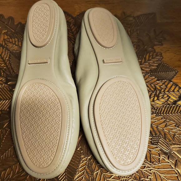 Authentic Tory Burch - Picture 5 of 8